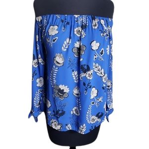 Express off the shoulder blue black white floral print top size XS